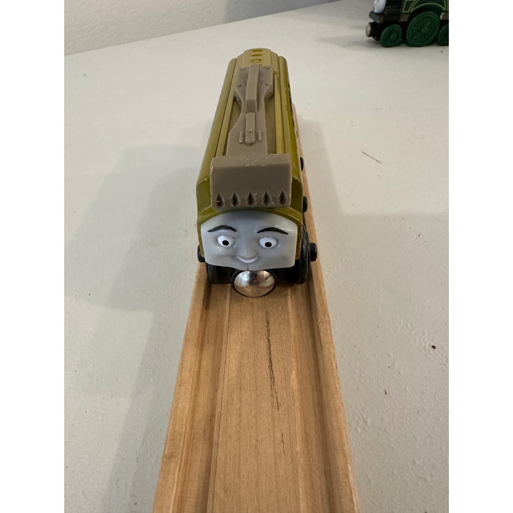 Thomas & Friends Wooden Railway Diesel 10 Engine With Pinchy Claw 1871TF00